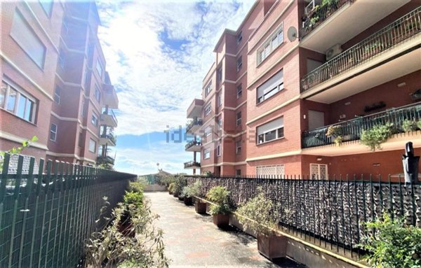 appartamento in vendita a Guidonia Montecelio in zona Colleverde