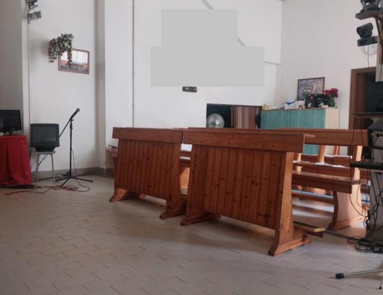 locale commerciale in vendita a Guidonia Montecelio