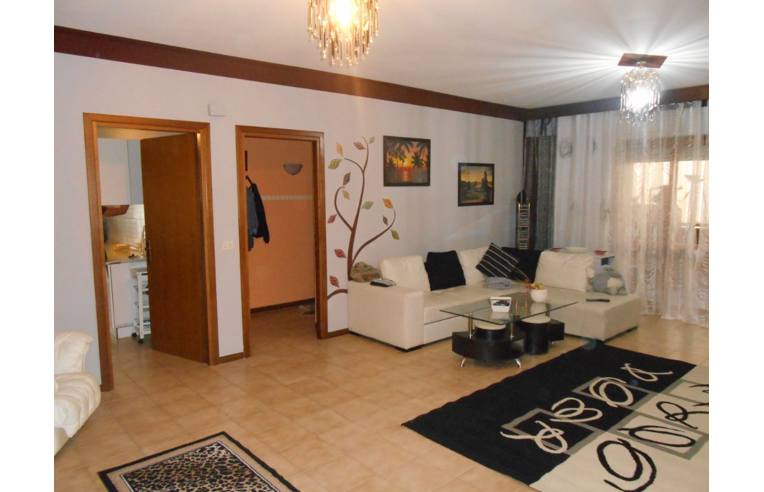 appartamento in vendita a Guidonia Montecelio in zona Guidonia