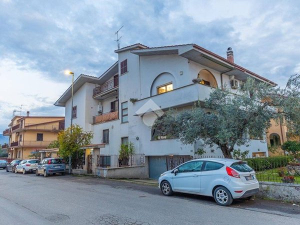 appartamento in vendita a Guidonia Montecelio in zona Villanova