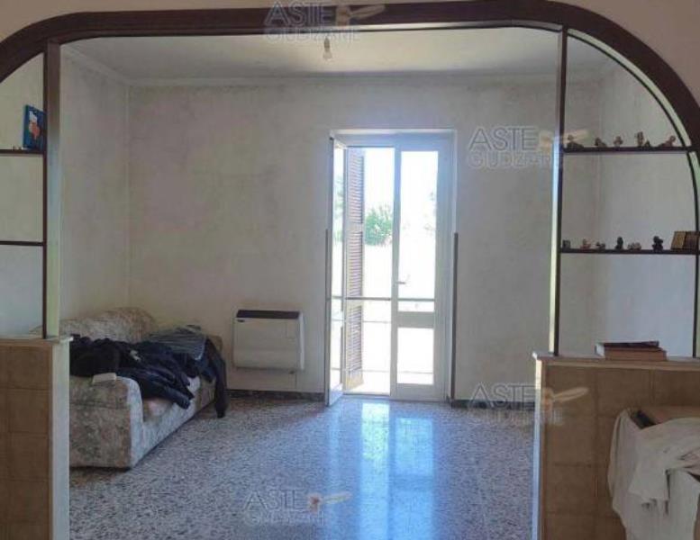 appartamento in vendita a Guidonia Montecelio in zona Guidonia