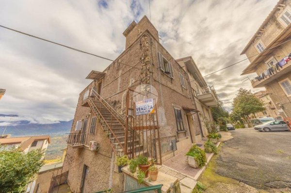 appartamento in vendita a Guidonia Montecelio in zona Montecelio