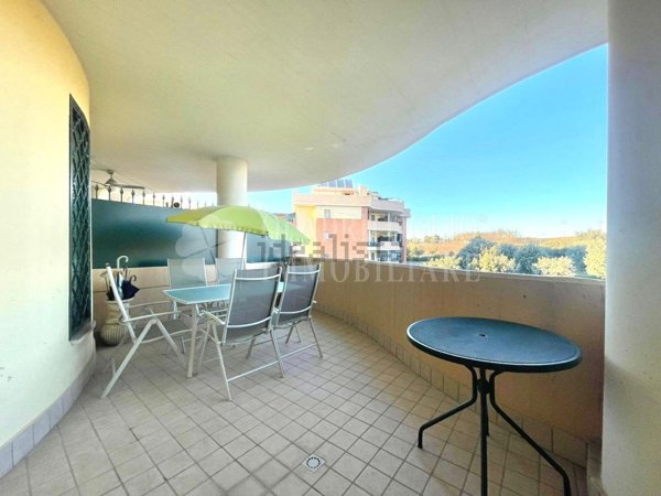 appartamento in vendita a Guidonia Montecelio in zona Marco Simone