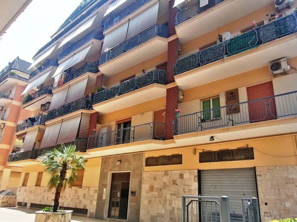 appartamento in vendita a Guidonia Montecelio in zona Guidonia