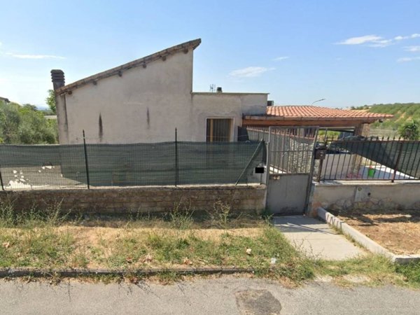 appartamento in vendita a Guidonia Montecelio in zona Pichini