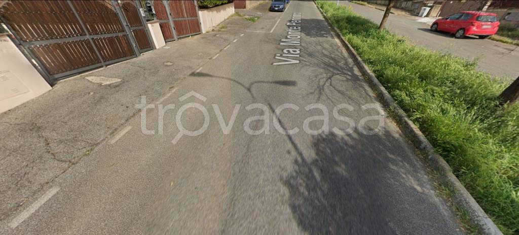 appartamento in vendita a Guidonia Montecelio in zona Montecelio