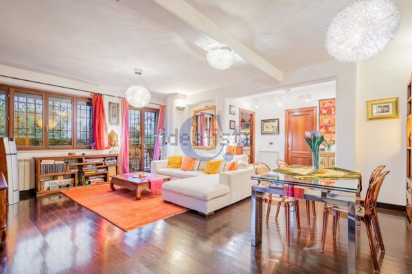 casa indipendente in vendita a Guidonia Montecelio in zona Guidonia