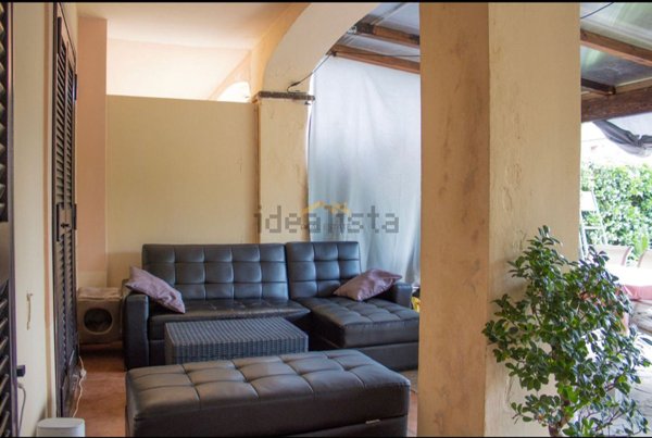 casa indipendente in vendita a Guidonia Montecelio in zona Marco Simone