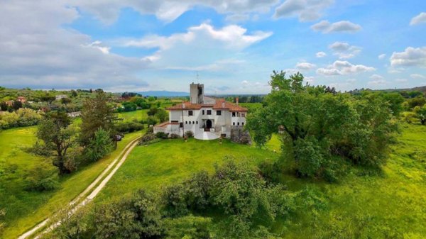 casa indipendente in vendita a Guidonia Montecelio in zona Montecelio