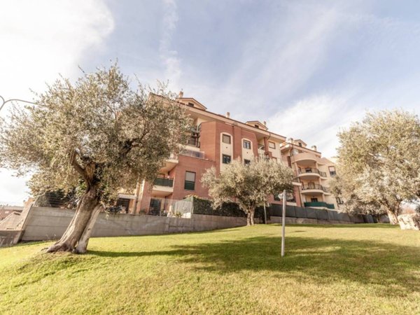 appartamento in vendita a Guidonia Montecelio