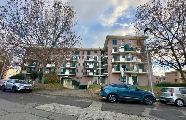 appartamento in vendita a Guidonia Montecelio in zona Guidonia