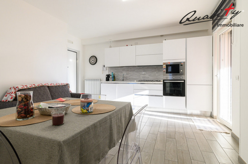 appartamento in vendita a Guidonia Montecelio in zona Guidonia