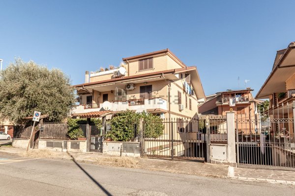 appartamento in vendita a Guidonia Montecelio