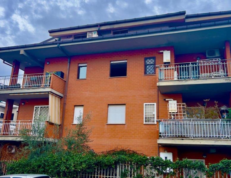 appartamento in vendita a Guidonia Montecelio in zona Setteville