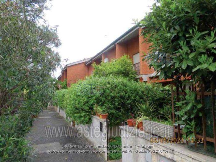 casa indipendente in vendita a Guidonia Montecelio