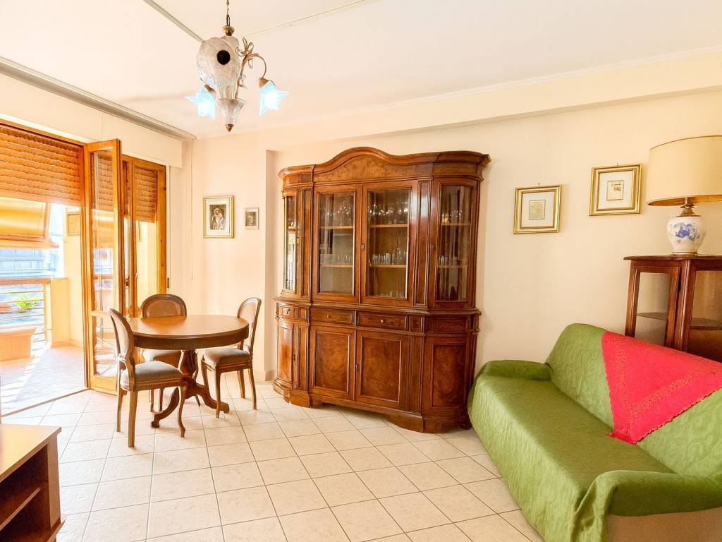 appartamento in vendita a Guidonia Montecelio