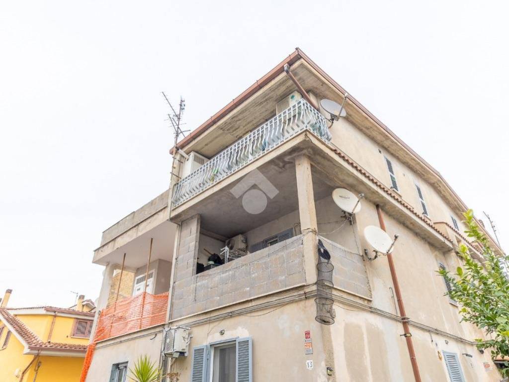 appartamento in vendita a Guidonia Montecelio in zona Villanova