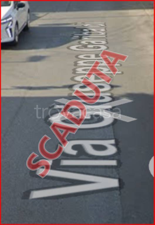 locale di sgombero in vendita a Guidonia Montecelio in zona Villanova