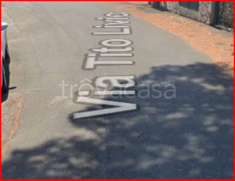 casa indipendente in vendita a Guidonia Montecelio in zona Marco Simone