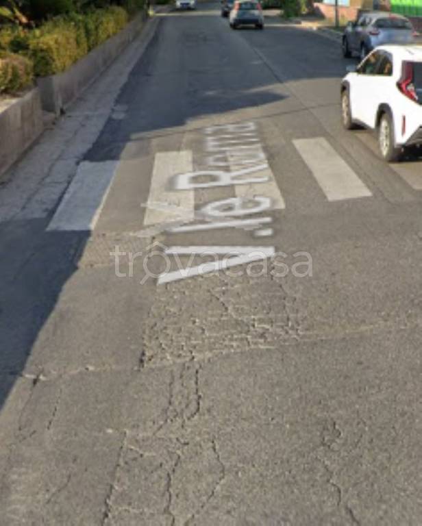 locale commerciale in vendita a Guidonia Montecelio in zona Montecelio