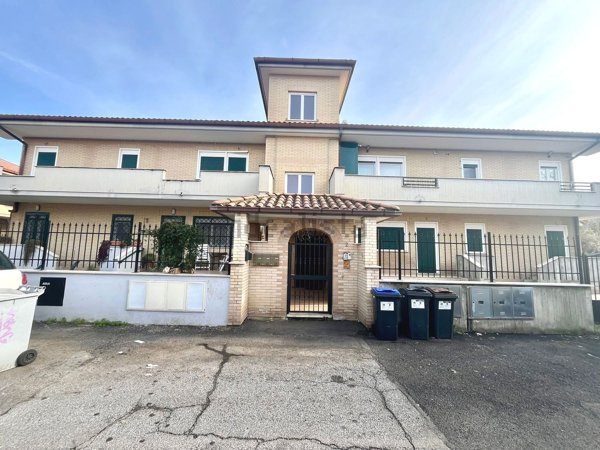 appartamento in vendita a Guidonia Montecelio in zona Villanova