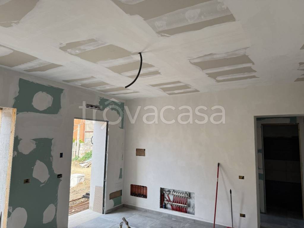 appartamento in vendita a Guidonia Montecelio in zona Villalba