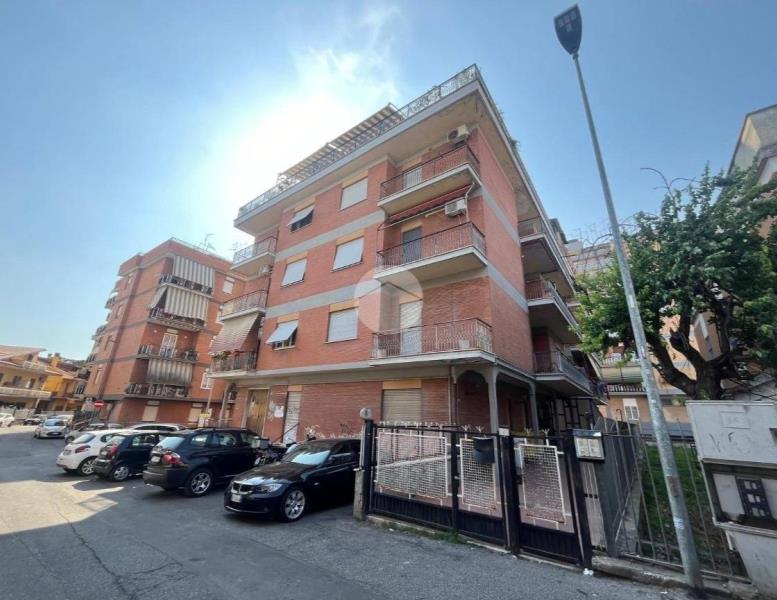 appartamento in vendita a Guidonia Montecelio in zona Villanova