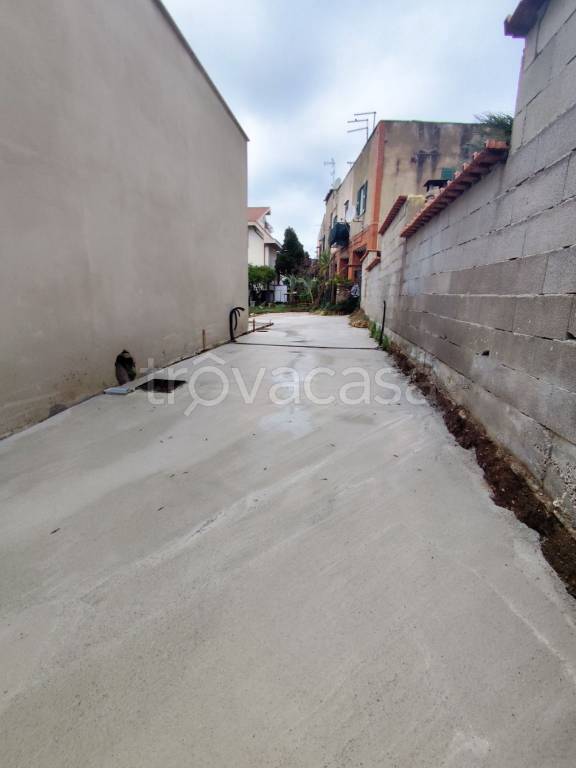 appartamento in vendita a Guidonia Montecelio in zona Villalba