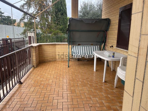 appartamento in vendita a Guidonia Montecelio