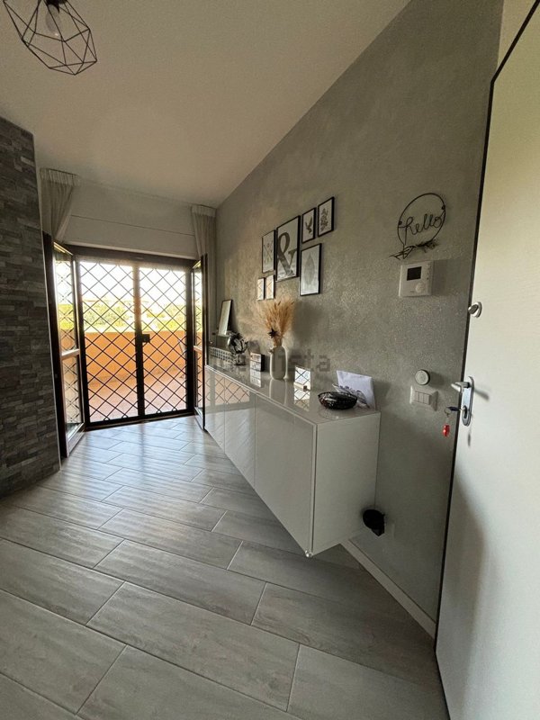 appartamento in vendita a Guidonia Montecelio in zona Guidonia