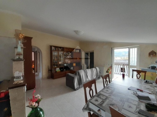 appartamento in vendita a Guidonia Montecelio in zona Villanova