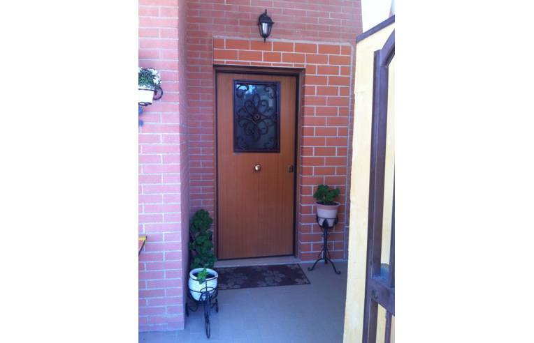 appartamento in vendita a Guidonia Montecelio in zona Guidonia