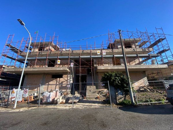 appartamento in vendita a Guidonia Montecelio in zona Marco Simone