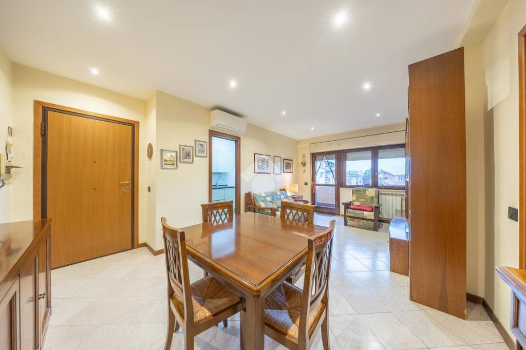 appartamento in vendita a Guidonia Montecelio