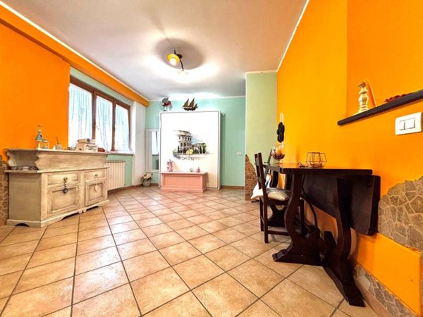 appartamento in vendita a Guidonia Montecelio in zona Guidonia