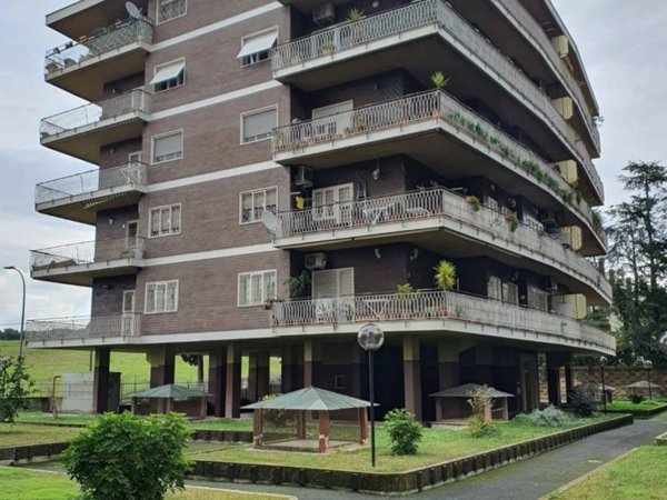 appartamento in vendita a Guidonia Montecelio in zona Colleverde