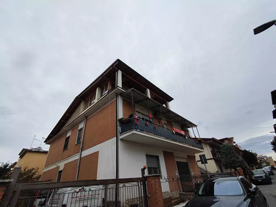 appartamento in vendita a Guidonia Montecelio in zona Villanova