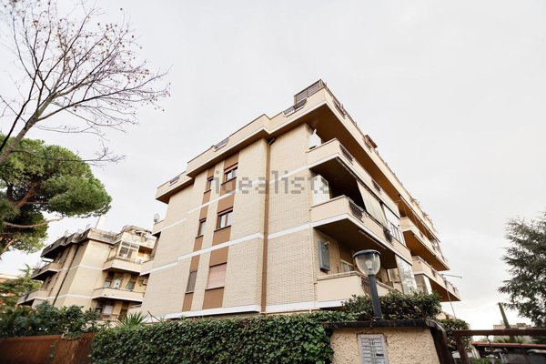 appartamento in vendita a Guidonia Montecelio in zona Colleverde