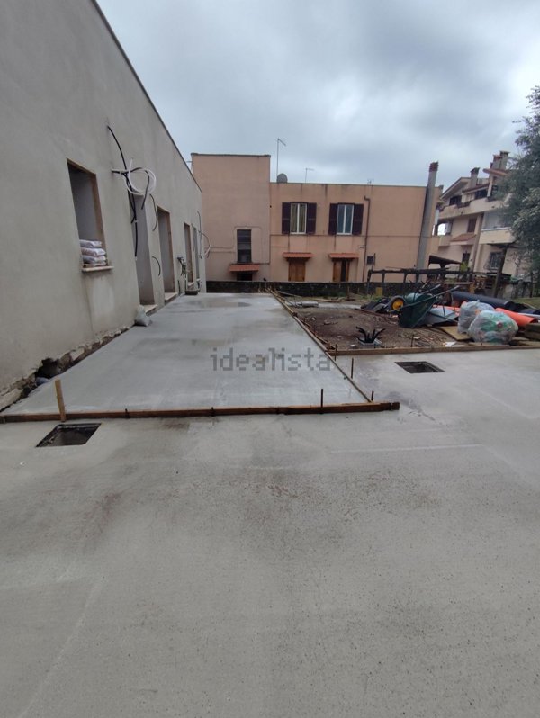 appartamento in vendita a Guidonia Montecelio in zona Villalba