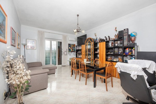 appartamento in vendita a Guidonia Montecelio in zona Villalba