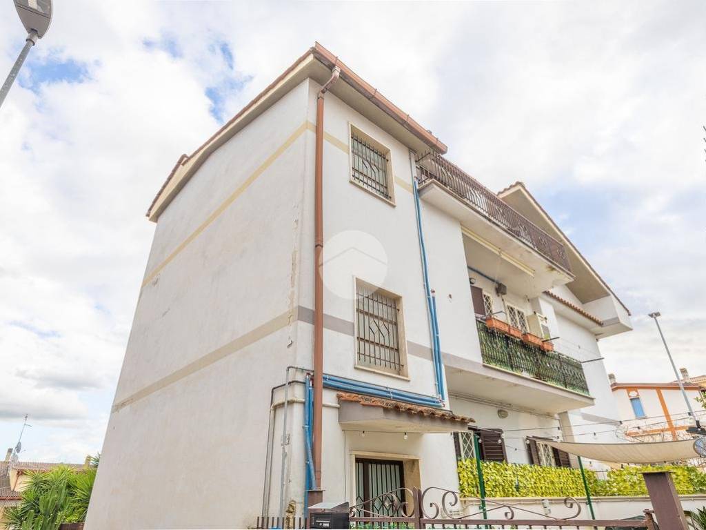 appartamento in vendita a Guidonia Montecelio