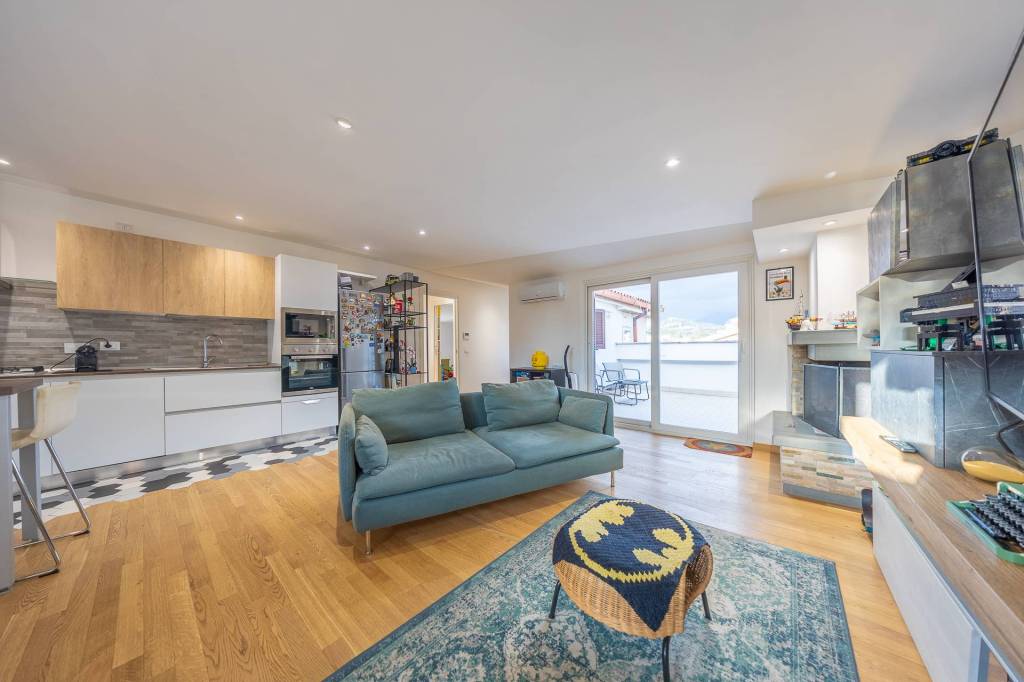 appartamento in vendita a Guidonia Montecelio in zona Montecelio