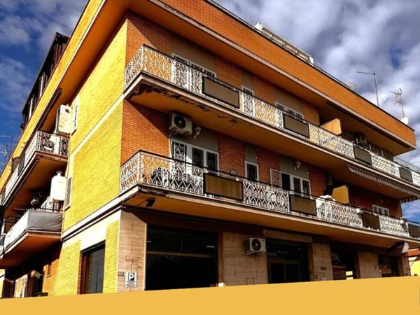 appartamento in vendita a Guidonia Montecelio in zona Guidonia