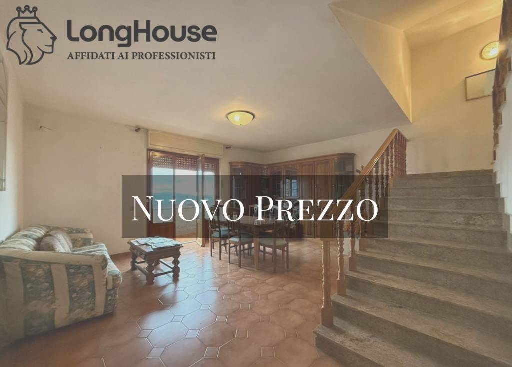 casa indipendente in vendita a Guidonia Montecelio in zona Montecelio