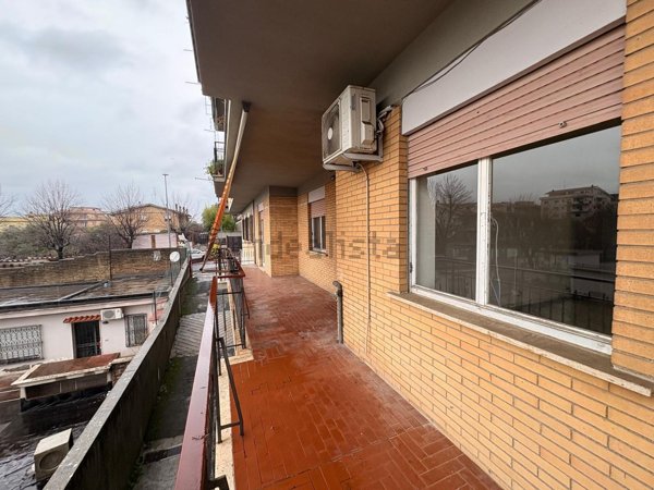 appartamento in vendita a Guidonia Montecelio