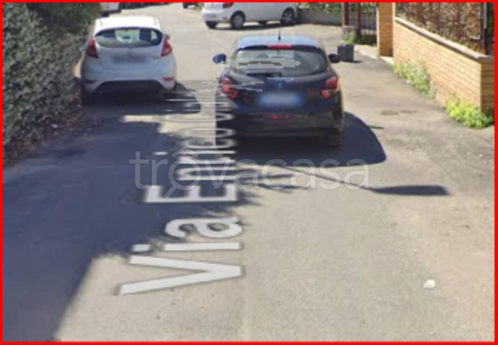 negozio in vendita a Guidonia Montecelio in zona Villanova