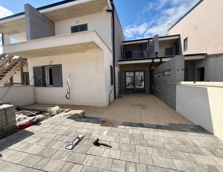 casa indipendente in vendita a Guidonia Montecelio in zona Setteville