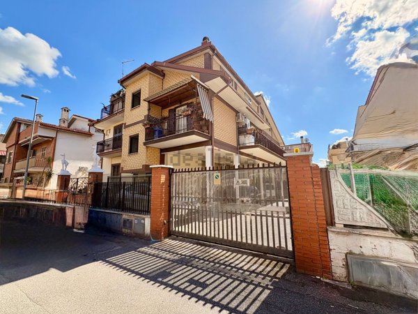 appartamento in vendita a Guidonia Montecelio in zona Villanova