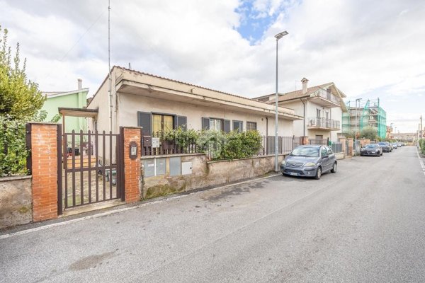 appartamento in vendita a Guidonia Montecelio