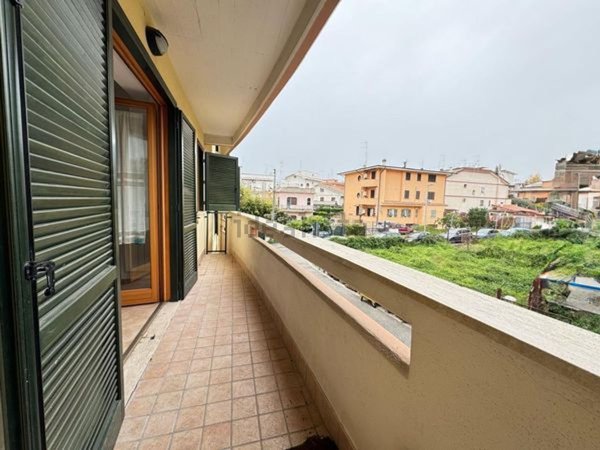 appartamento in vendita a Guidonia Montecelio in zona Guidonia